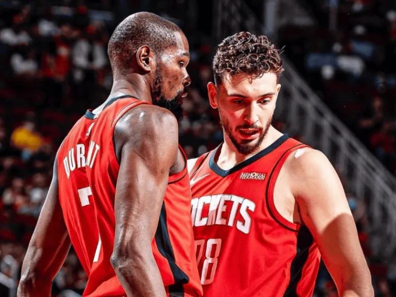 休闲炸金花-申京现在的打法纯副作用！频繁三分要球毫无意义，防守还没态度！